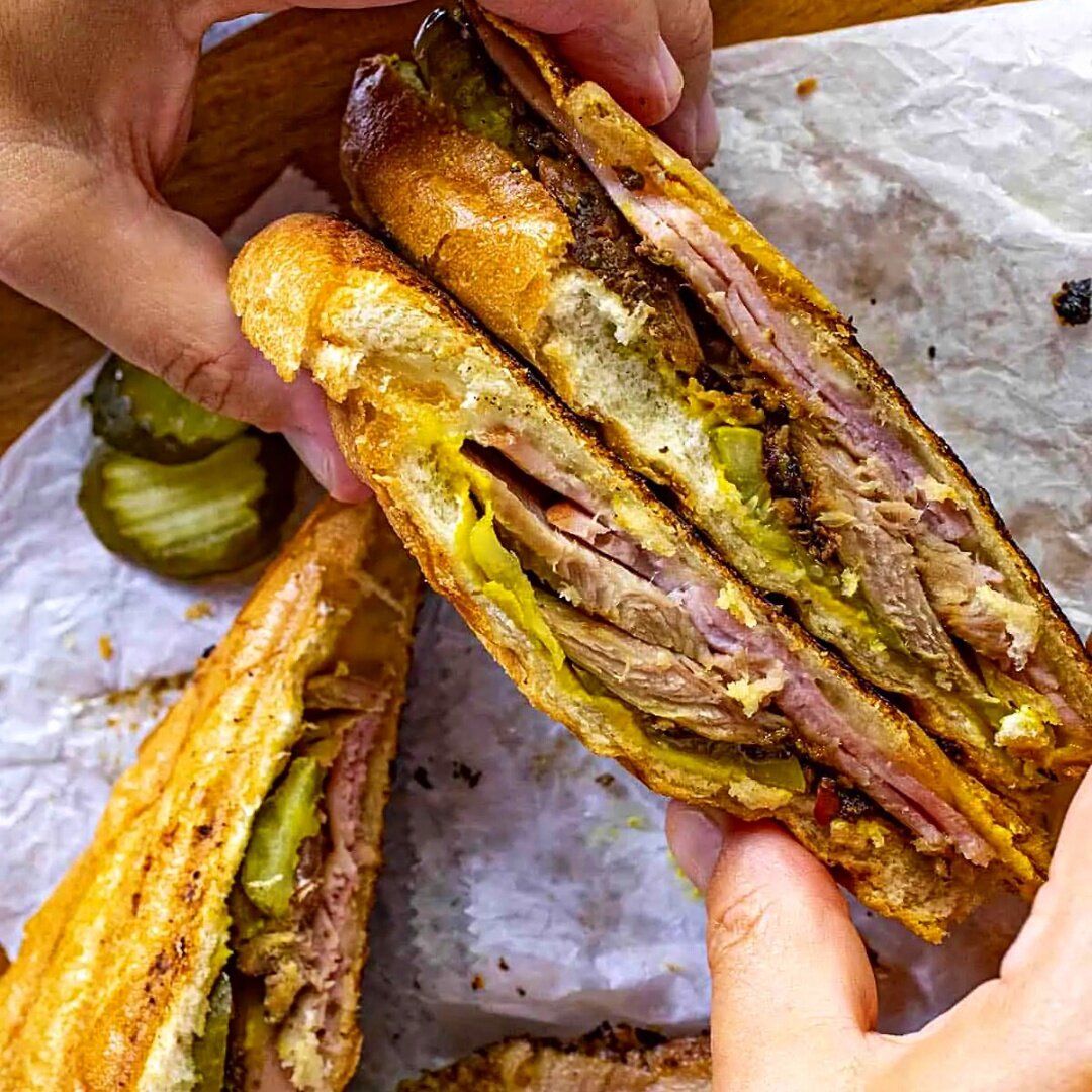 Cubano Sandwich со свининой pulled pork
