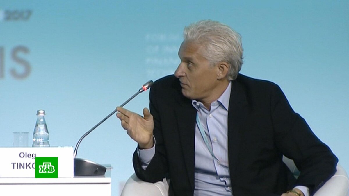    Олег Тиньков отказался от российского гражданства
