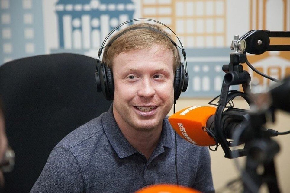     Актёр Антон Богданов приедет в Сыктывкар и ответит на вопросы поклонников честно и без прикрас. Фото: архив КП.