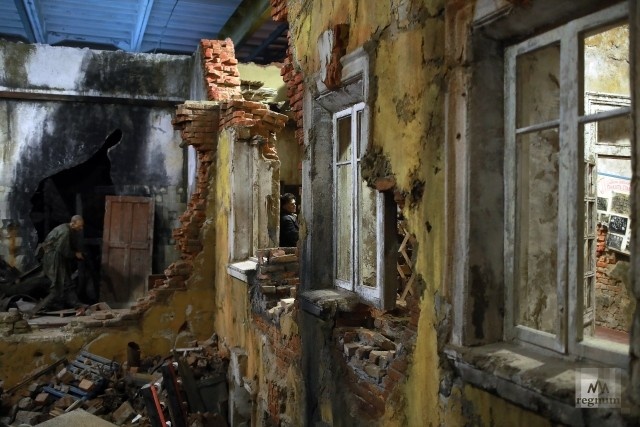    Дома после артобстрела Дарья Драй © ИА REGNUM