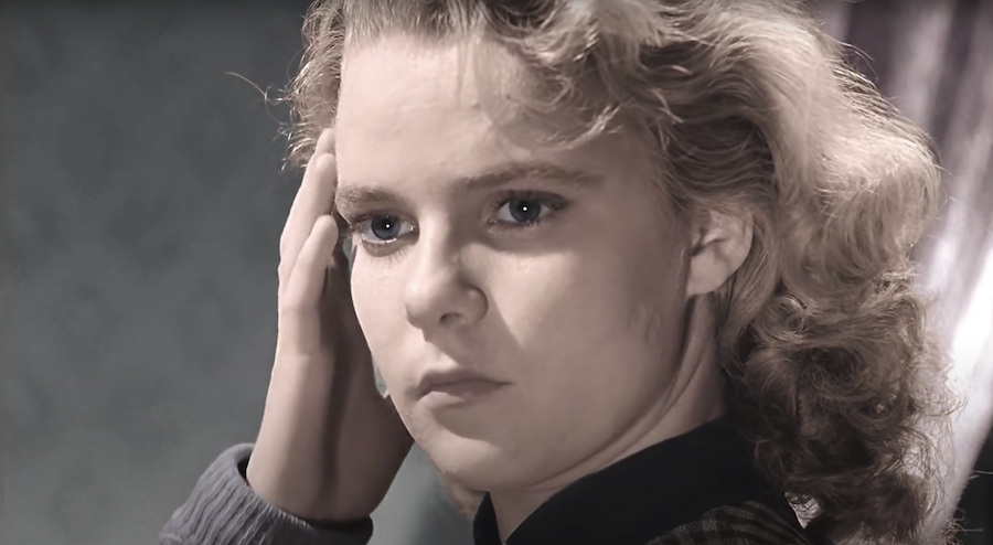 Премьера фильма «Весна на Заречной улице» состоялась 26 ноября 1956 года и за первый год проката его посмотрело более 30 миллионов зрителей.-3