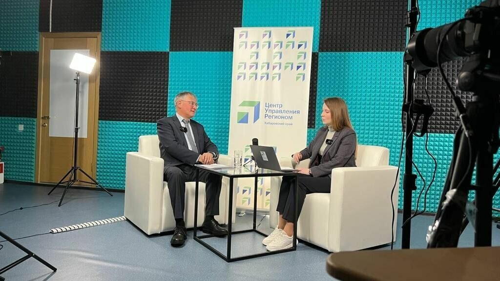     Прямой эфир прошел в понедельник, 12 декабря, при поддержке Центра управления регионом Хабаровского края (ЦУР). Максим Гулько дал ответы на самые актуальные вопросы для региона.