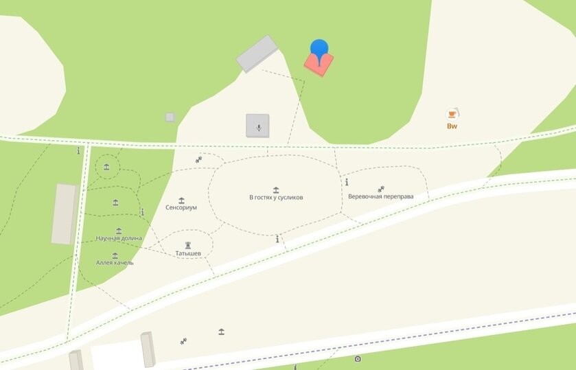     Здесь находится резиденция Деда Мороза. Фото t.me/tatyshev_park.