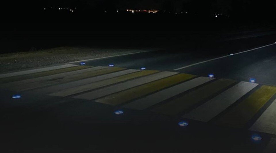     Светоотражающие элементы вмонтировали для повышения безопасности движения  Правительство Оренбургской области