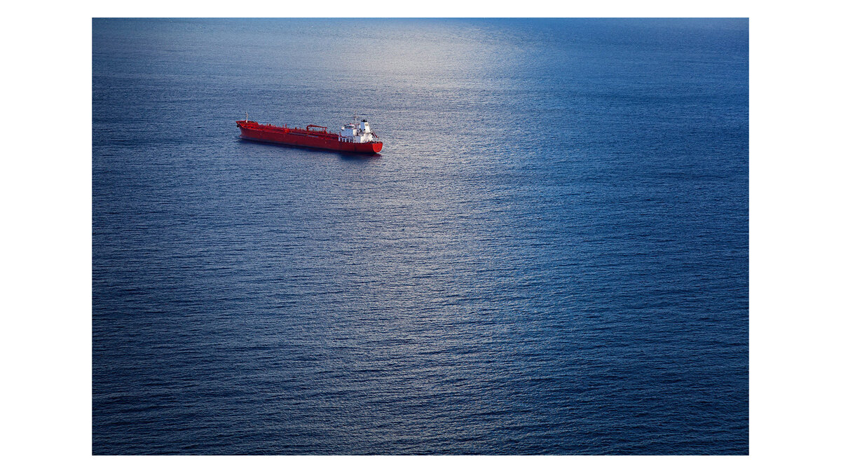    % Нефтяной танкер© fotolia.com / SOMATUSCANI
