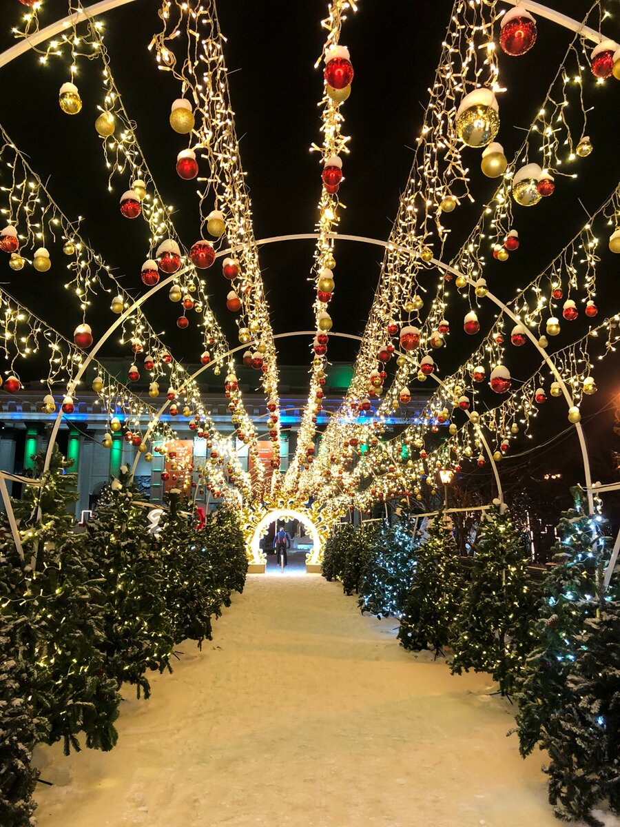 Жизнь-она такая разная...