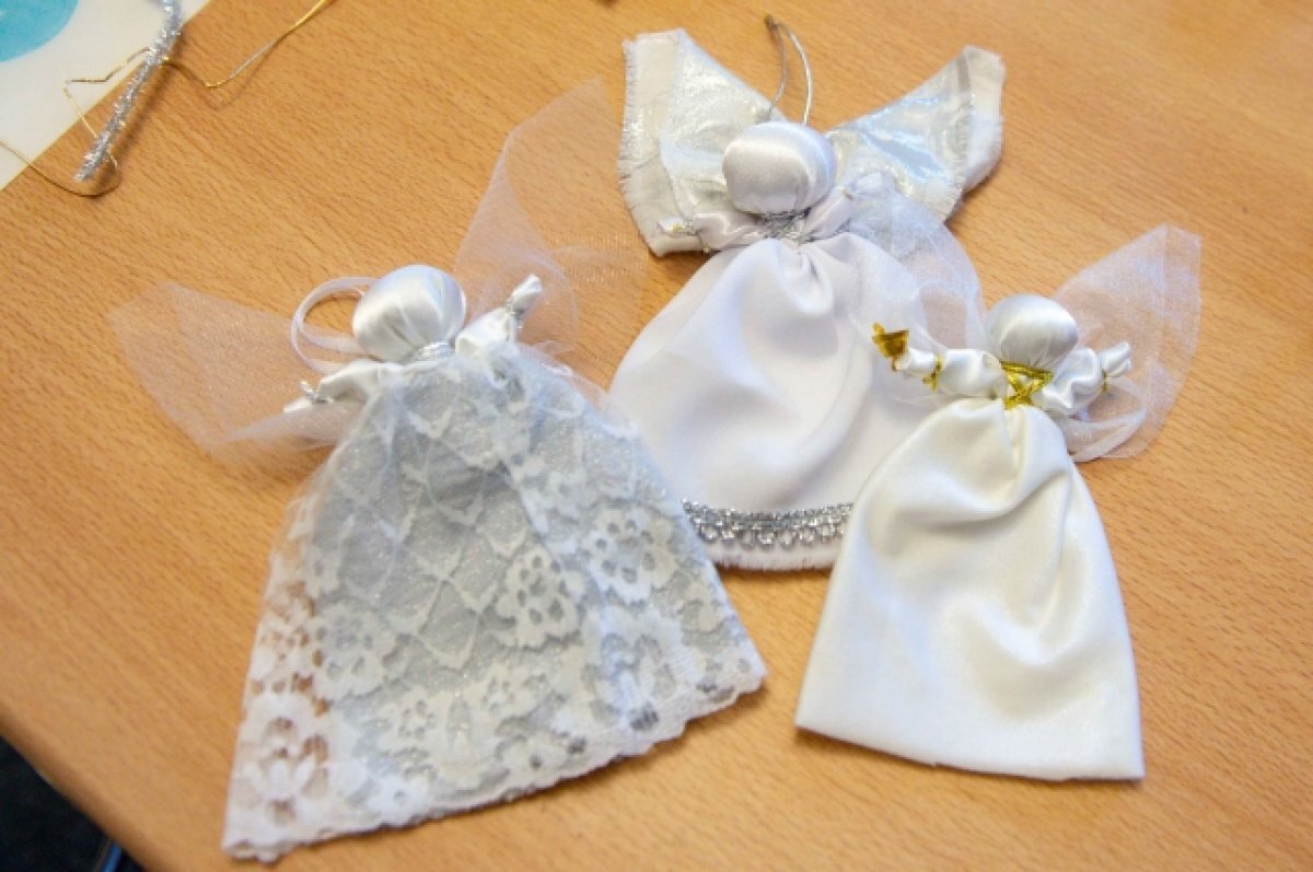    Из ленты и салфетки. Мастер-класс по созданию Рождественских ангелов