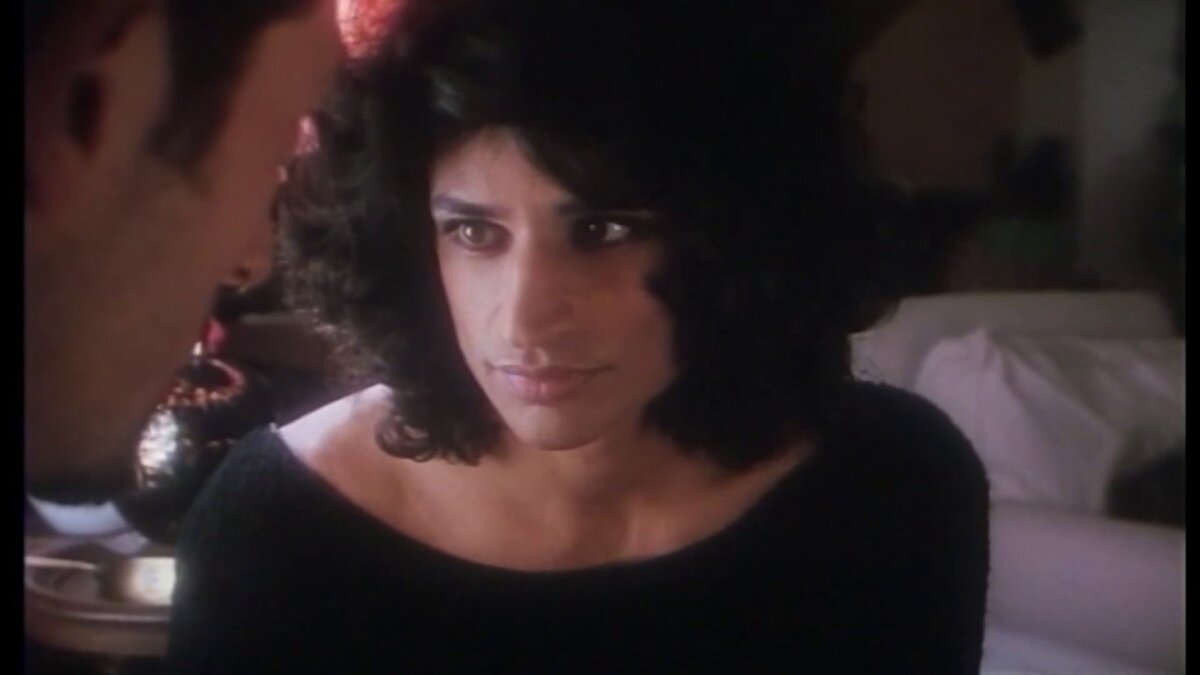 Кадр из фильма "Каким ты меня хочешь", 1996г. Италия, Франция. Режиссёр Кармино Аморозо.