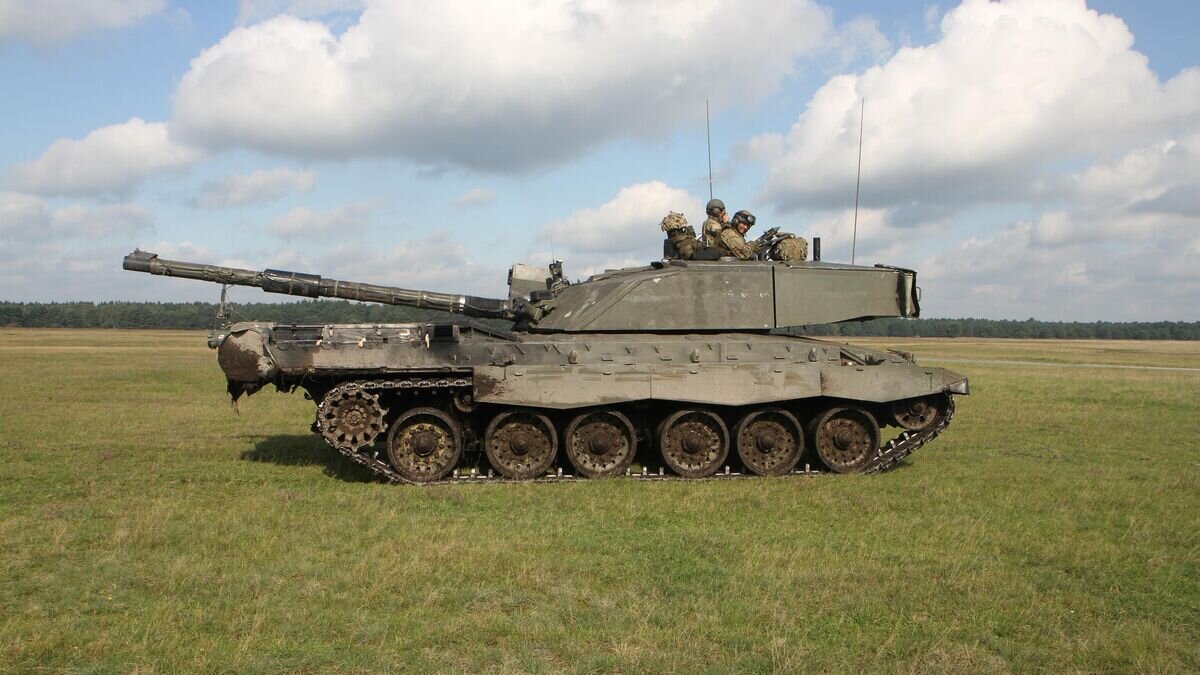    Основной боевой танк сухопутных войск Великобритании Challenger 2© Фото : Maj. Charles Calio