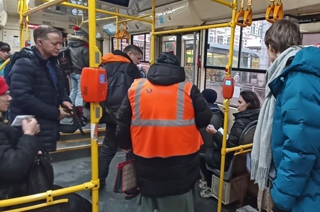    Как сэкономить на проезде в Петербурге?