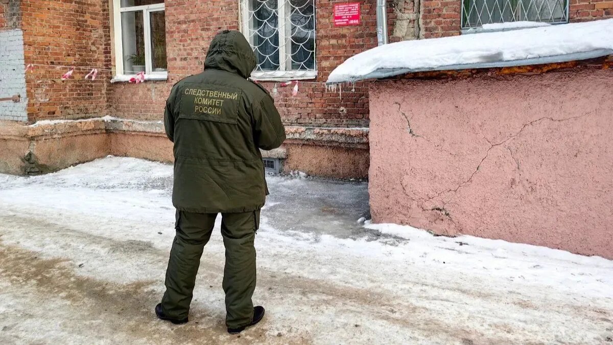 В Новосибирске треснула стена многоэтажного дома | Драга.Лайф | Дзен