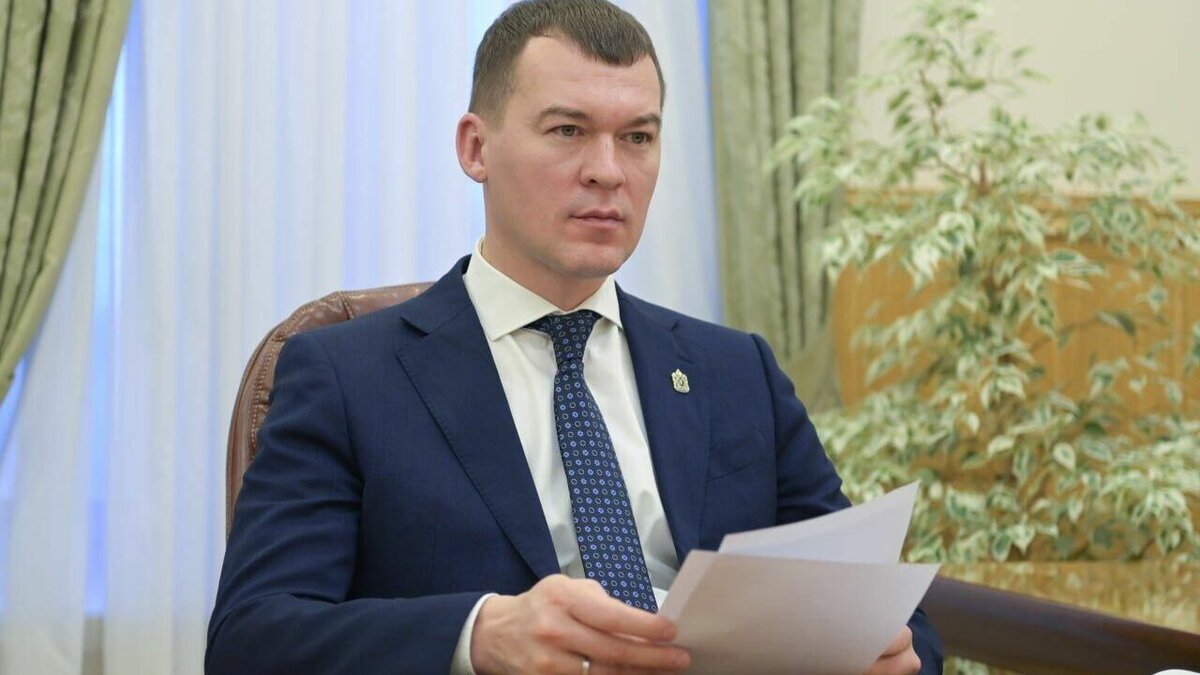     «Исторически и фактически Хабаровск не только столица края, но и Дальнего Востока», - заявил он в своём ТГ-канале.