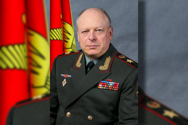    Что известно о замкомандующего Объединённой группировкой войск Салюкове?