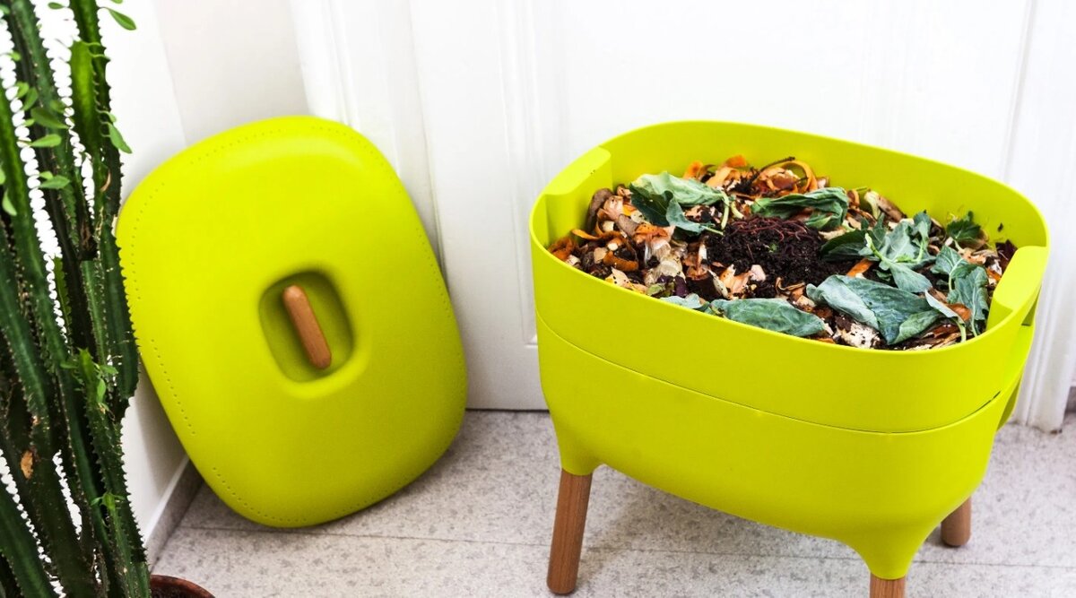 Красивый домашний вермикомпостер из интернета.