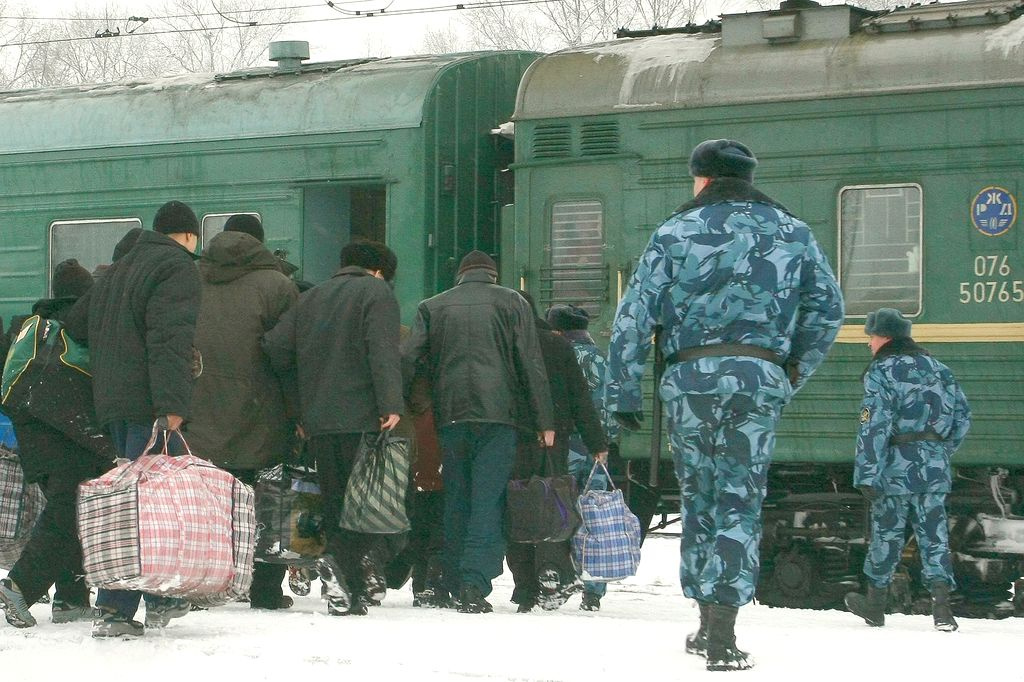 Поезд столыпин для заключенных поезд фото