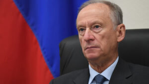    6333101 15.09.2020 Секретарь Совета безопасности РФ Николай Патрушев принимает участие в 15-й встрече секретарей советов безопасности государств-членов Шанхайской организации сотрудничества (ШОС) в режиме видеоконференции. Григорий Сысоев / Фотохост-агентство sco-russia2020.ru Наталья Анисеева