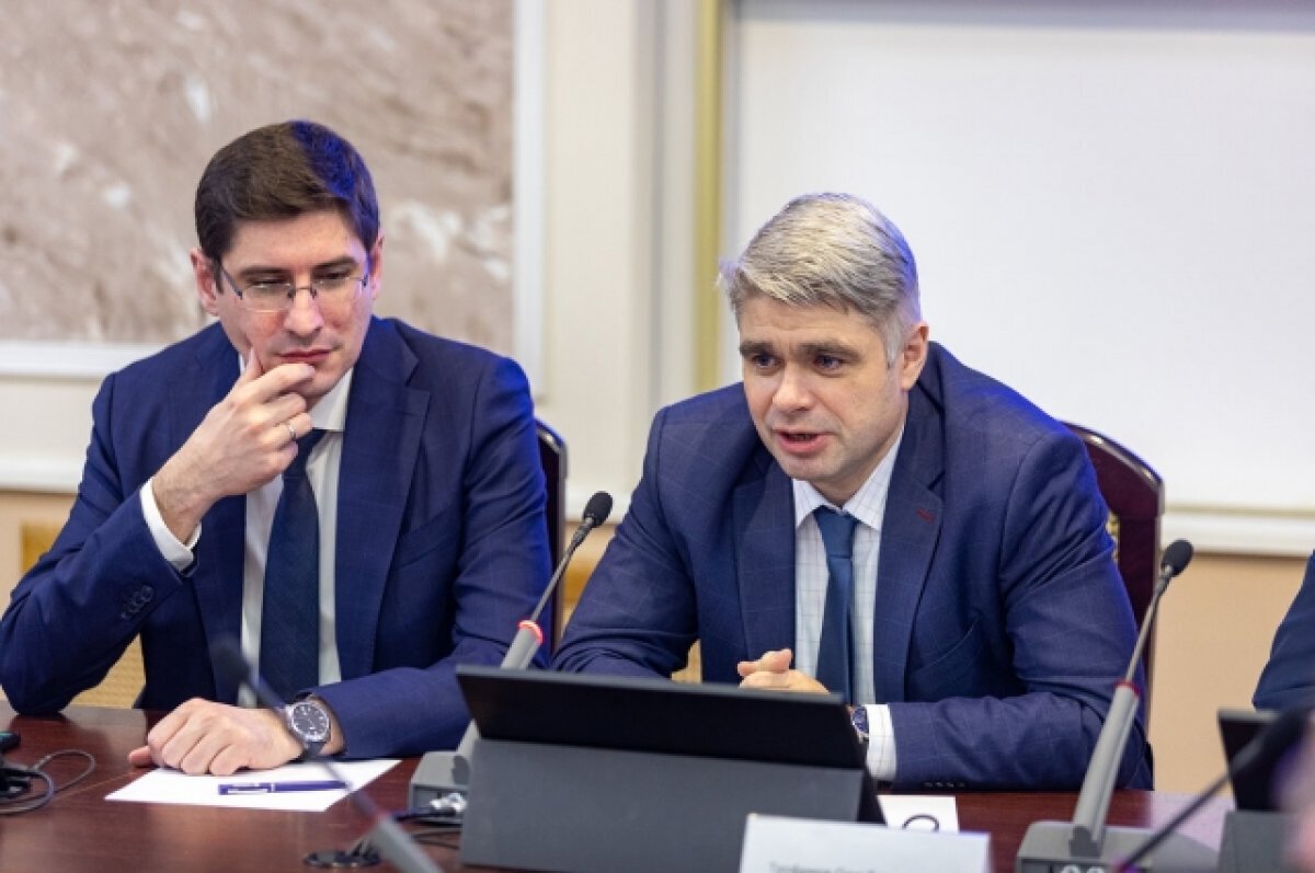    Исполняющего обязанности ректора ННГУ Трофимова представили составу вуза