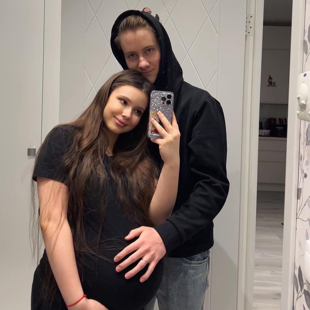 Маша из ворониных 2022. Маша из ворониных сейчас 2022. Маша из ворониных беременна. Маша из ворониных беременна. Маша из ворониных беременна.