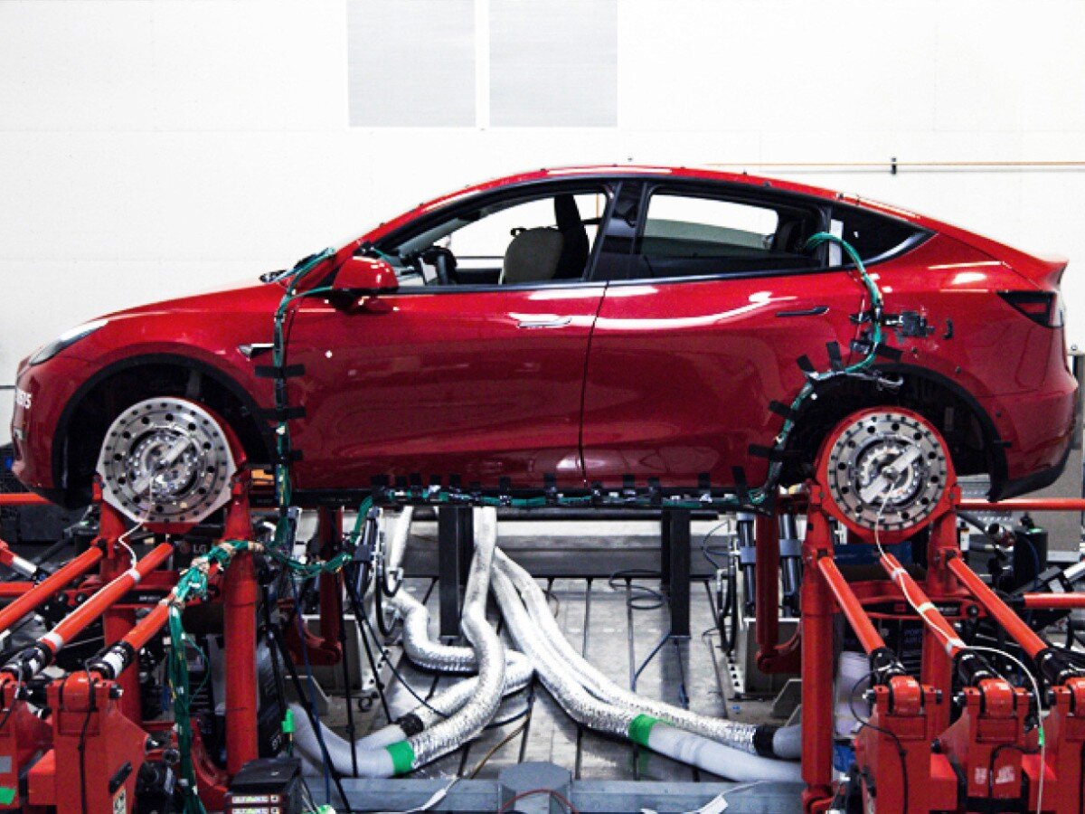    Tesla превзошла ожидания аналитиков и установила рекорд по продажам электрокаров