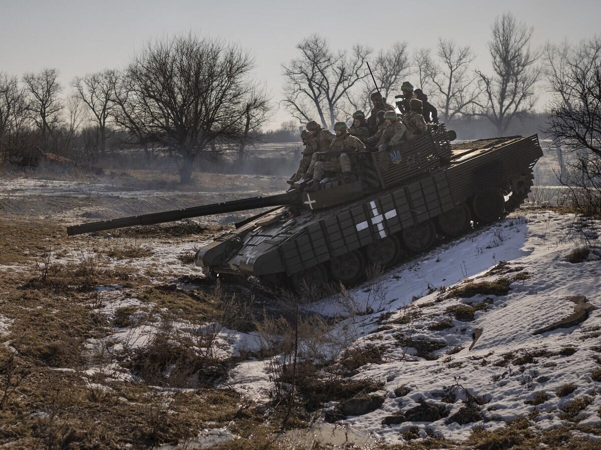    Украинские военнослужащие© AP Photo / Vadim Ghirda