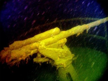 Затонквшая подводная лодка "Щ-305"