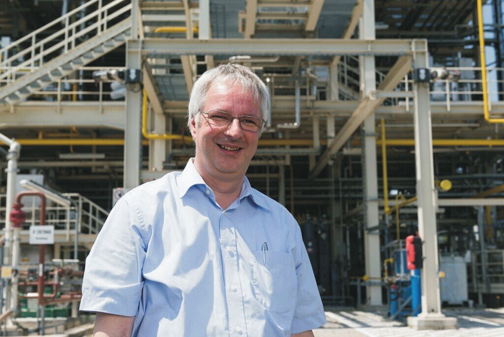 Профессор Николаус Дахмен