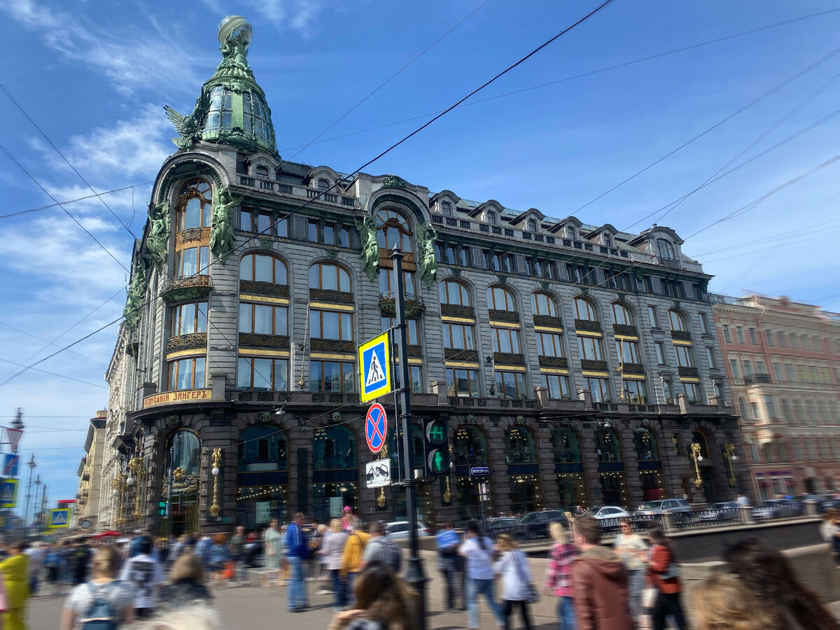 Дом книги на Невском проспекте
