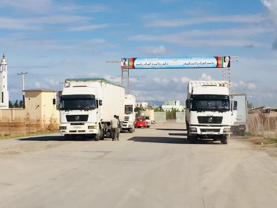 Погранпереход Шерхон Бандар начал функционировать в обычном режиме. И даже стало лучше.