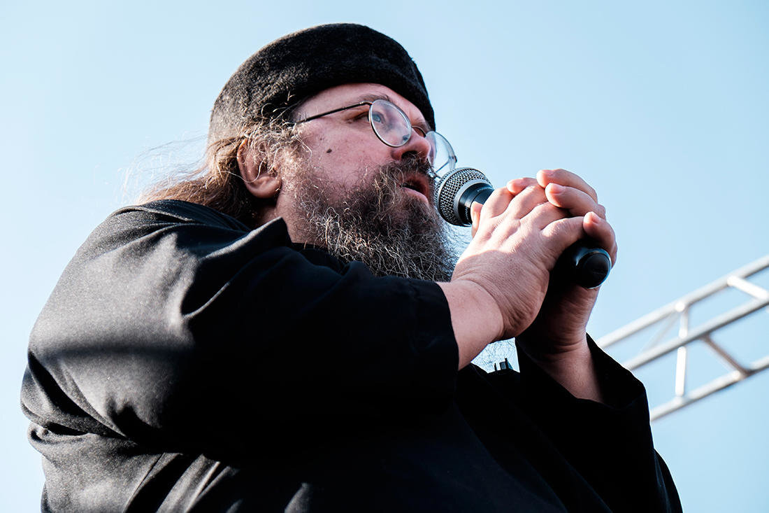 Дьякон Андрей Кураев известен как философ, богослов, писатель. Открытый источник.