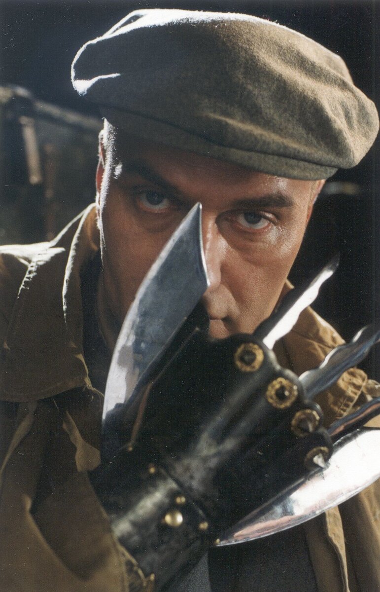 Сериал, наследующий «советский нуар» и «готику СССР» | НУАР-NOIR | Дзен