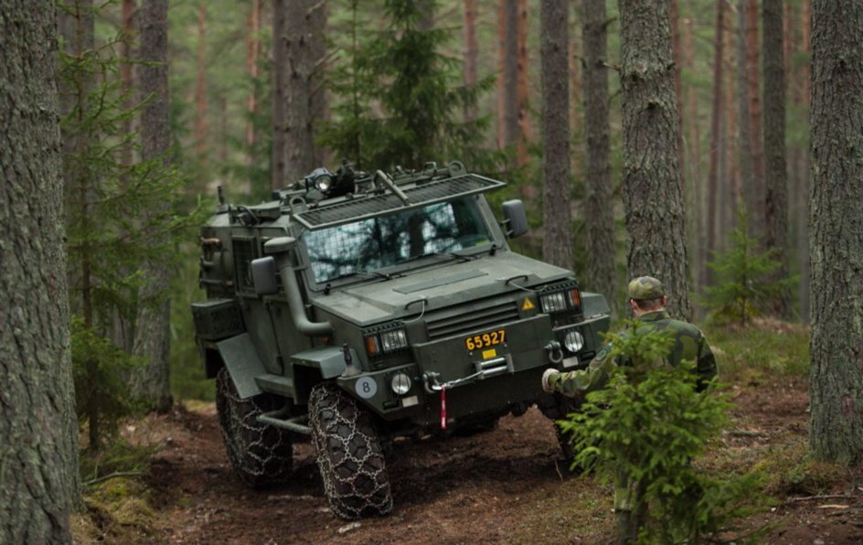 Броневик США am General BRV O
