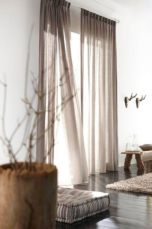 Тюль в интерьере комнаты