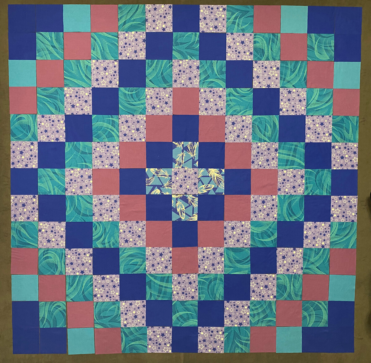 Прелесть прелестная геллы чары. Гелла чара. Пэ́чворк гелла чара. Гелла чара коврики. Прелесть прелестная геллы чары.