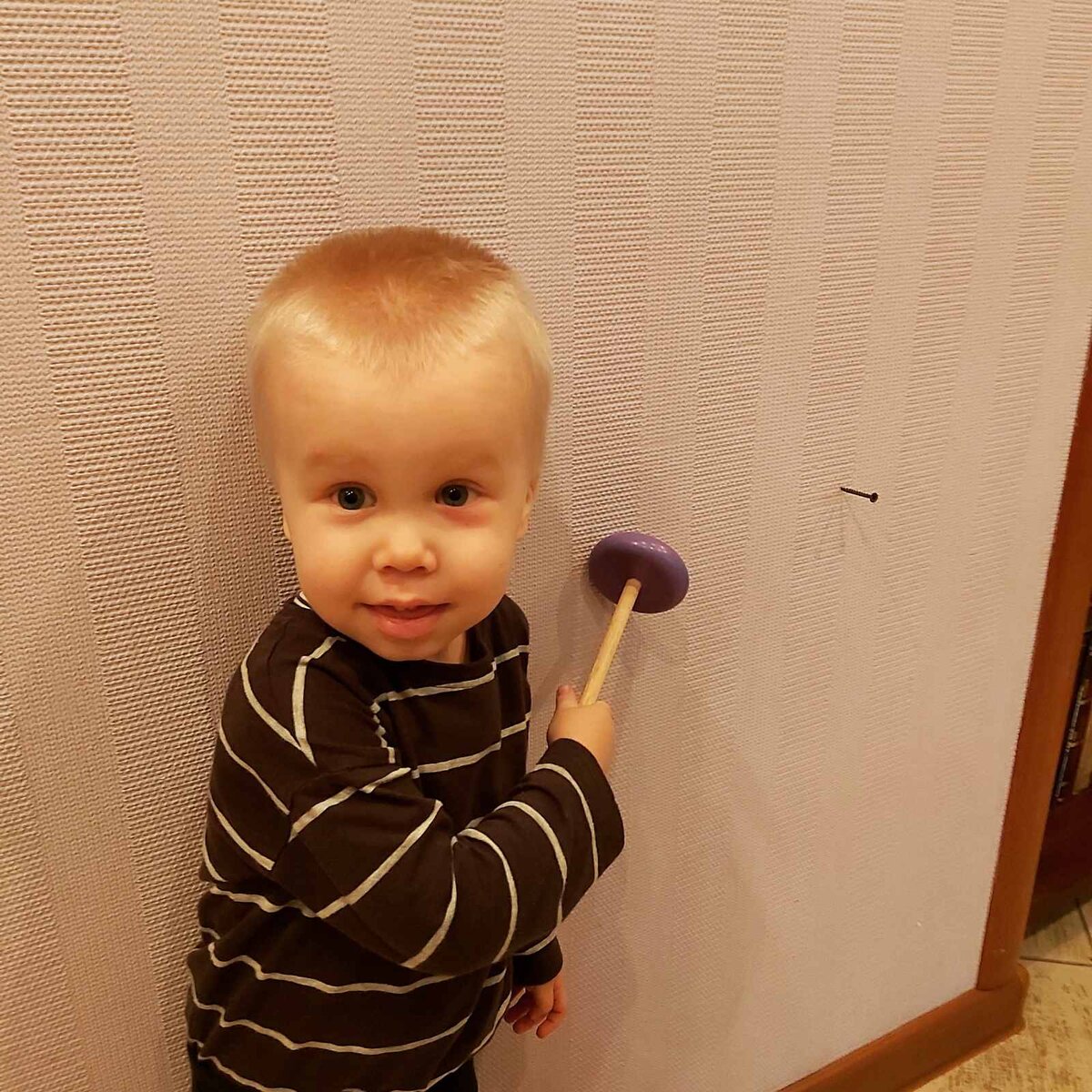 Визитная карточка рубрики Юмор от Артёмки.