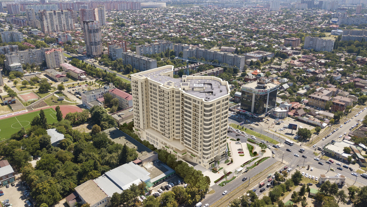 Краснодар город контрастов, сложно его понять и оценить по достоинству даже с десятого раза. В окружении современной застройки будет одноэтажный город из прошлого или позапрошлого века. Со временем научишься всё не замечать.