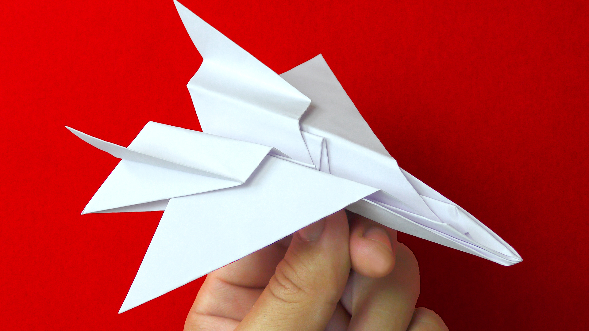№ 1. Как сделать самолет из бумаги: Базовый планер