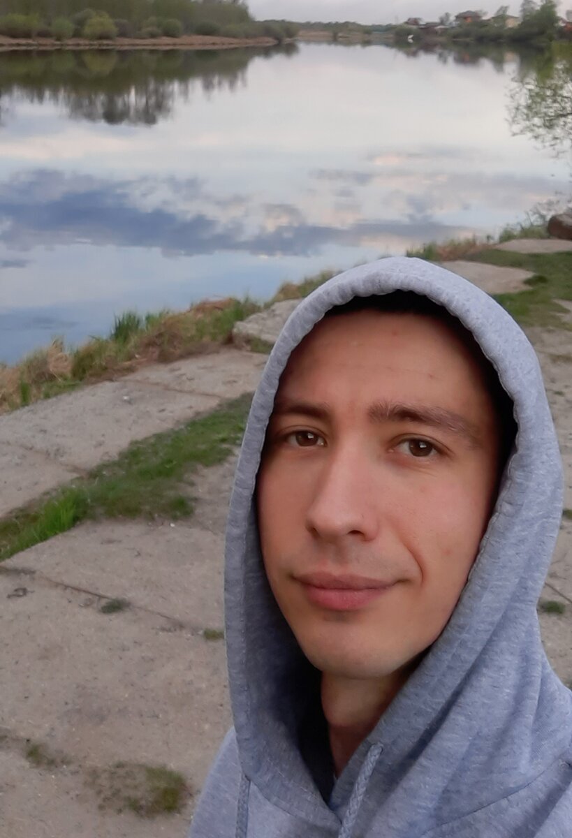 Здравствуйте, меня зовут Илья.