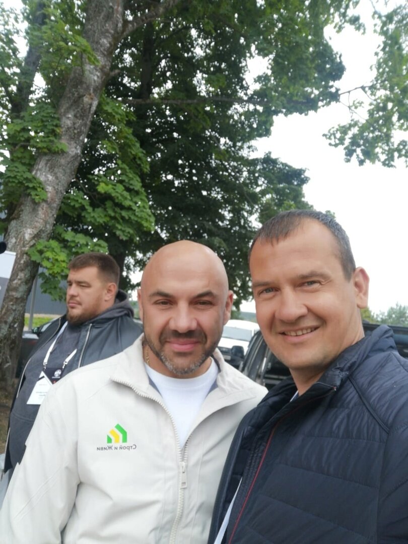 знакомство с нами