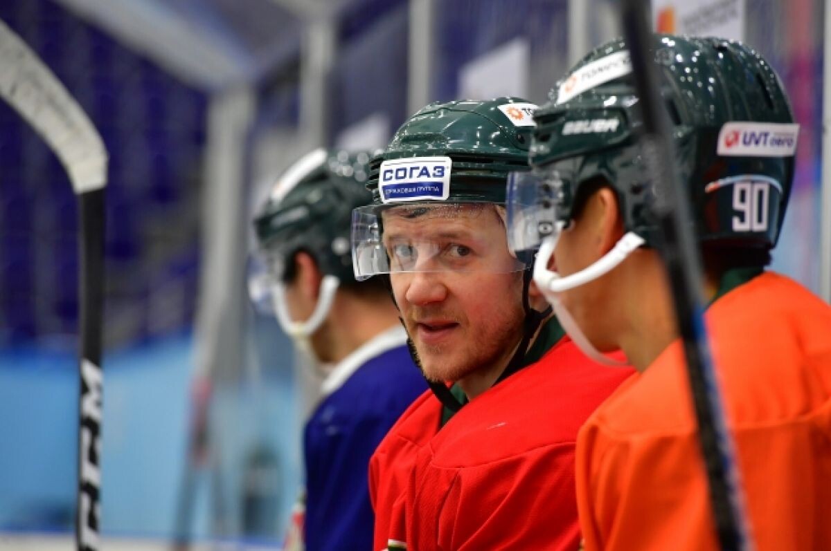    «Ак Барс» уступил «Автомобилисту», заменив вратаря на четвертого полевого