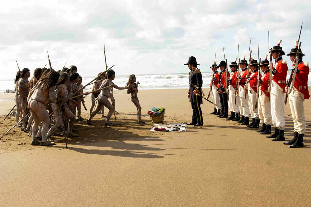 Кадр из фильма «Происхождение», 2009 год, режиссер Джон Эмиел