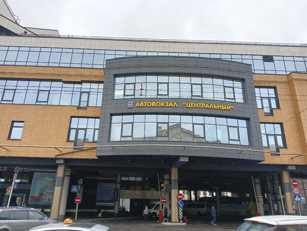 Минск. Краткое свидание в промежутке между автобусами от Гомеля до Бреста и назад.