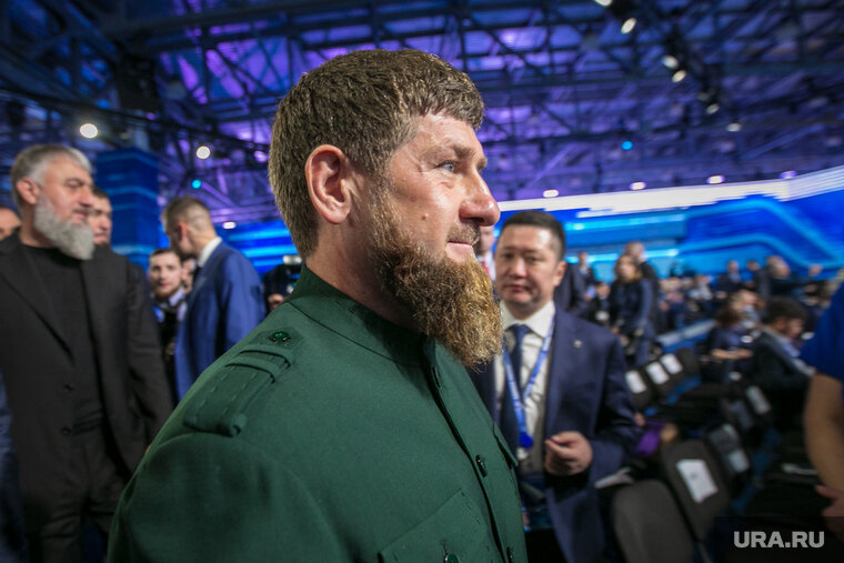   Кадыров поздравил Суровикина с днем рождения