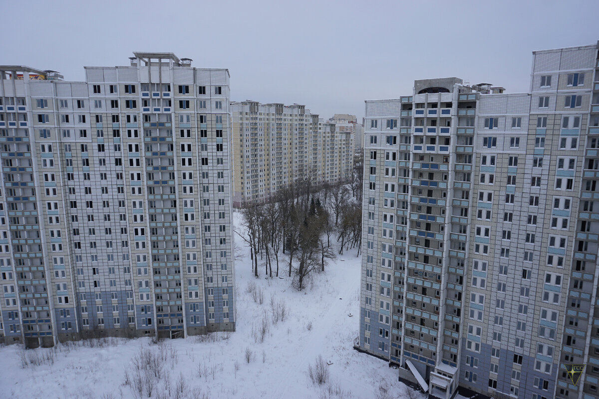 Квартал мёртвых многоэтажек в Подмосковье