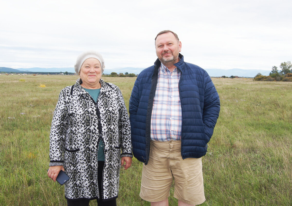 Наталья Воронина и Андрей Филинков возле села Быково, где-то рядом с Метешихой...