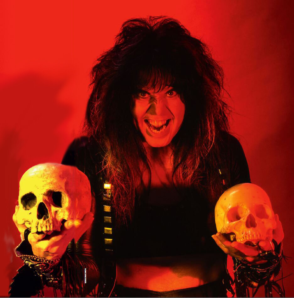 Сообщения о заминированных концертных залах, угрозы личной расправы, преследование религиозными фанатиками — такого набора обстоятельств с лихвой хватило бы для того, чтобы Блэки Лоулесс и его группа WASP давно сыграли в ящик || Джордж Чин (IconicPix)