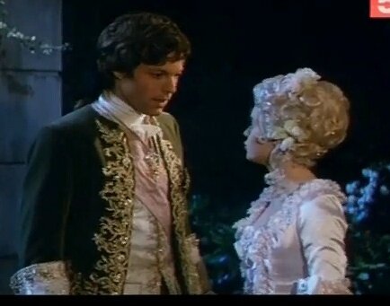 Скриншот экрана "Туфелька и роза / The Slipper and the Rose: The Story of Cinderella"
