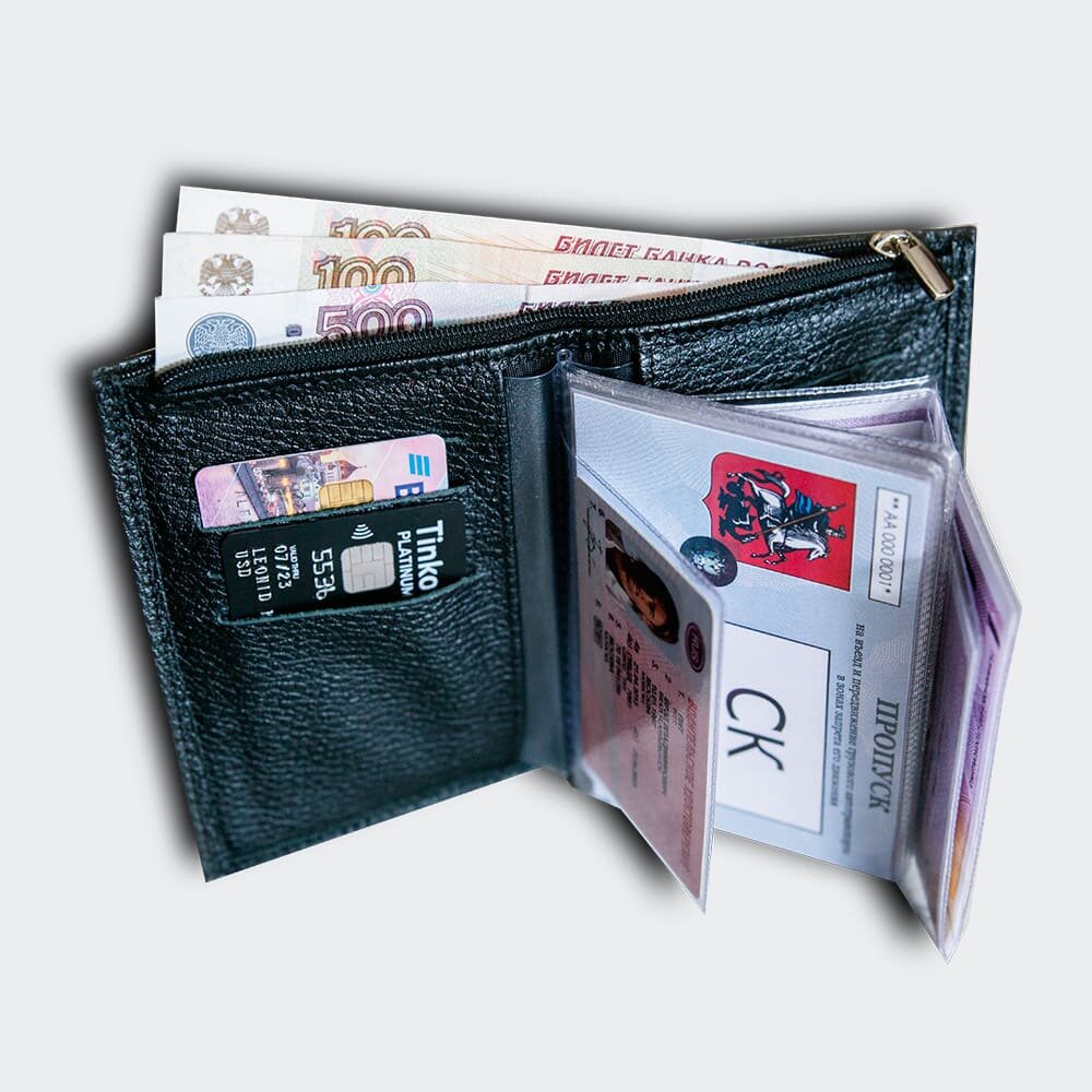 Стабильный и уверенный.Бизнес с минимальными вложениями и рисками
Сотрудничая с нами, вы легко сможете заработать от 100 000 рублей в месяц. Бизнес по продаже обложек с логотипом и номером авто ориентирован стабильный и постоянный. Ведь обложки для изнашиваются или человек пересел на другое авто. Поэтому мы разрабатываем и выпускаем на рынок новые модели каждые полгода.