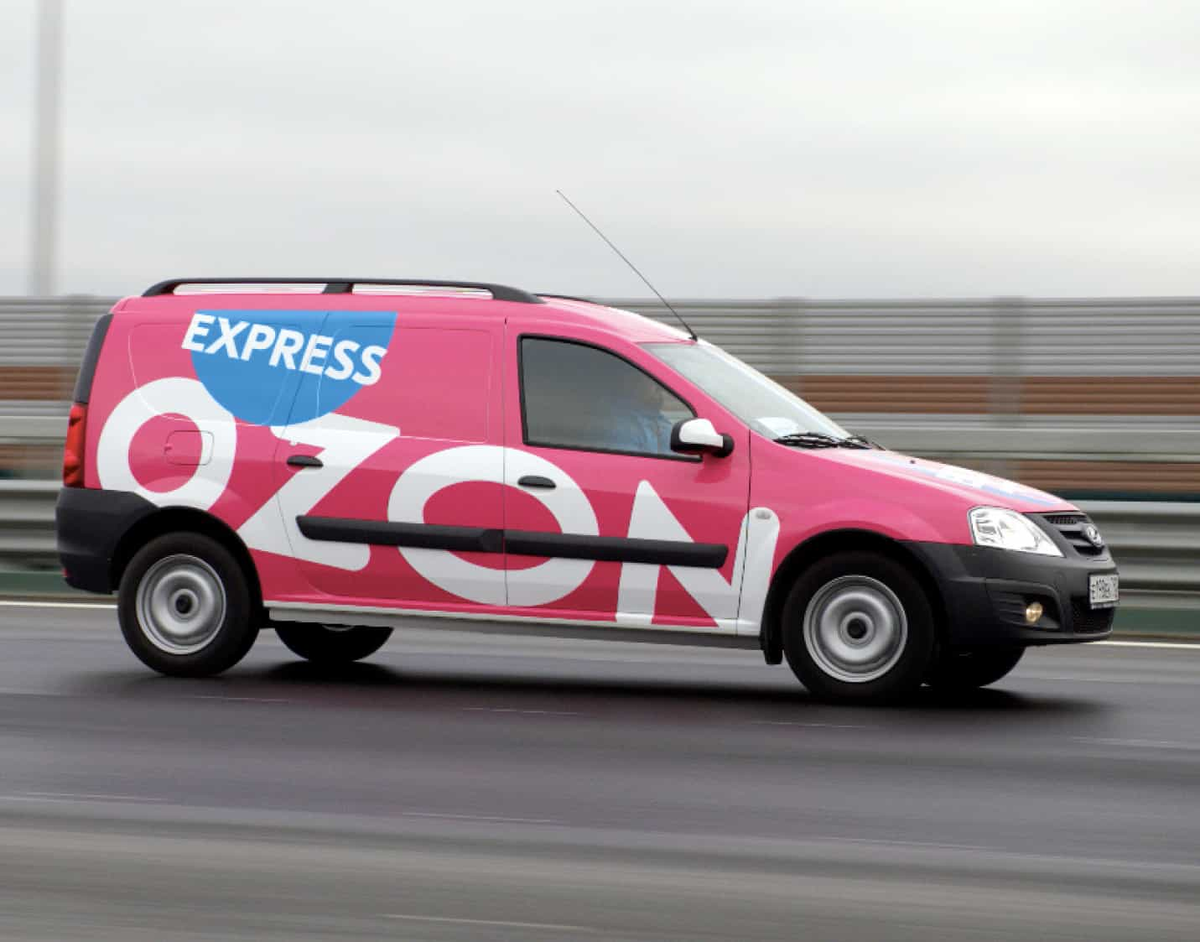 OZON Express. Озон экспресс машина. Озон машины доставки. OZON Express логотип.