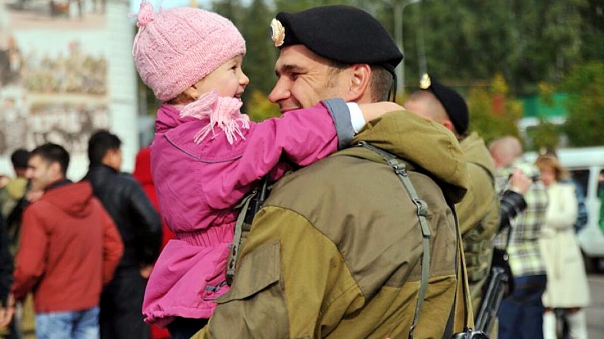 таутиев художник картины. 9 мая живопись. день победы живопись. возвращение встреча. встреча с войны.