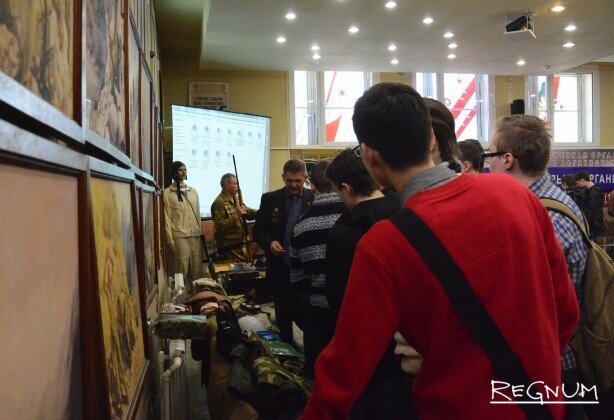    Урок мужества «Ты в памяти моей, Афганистан» в воронежском «Музее-диораме» Марина Каширская © ИА REGNUM